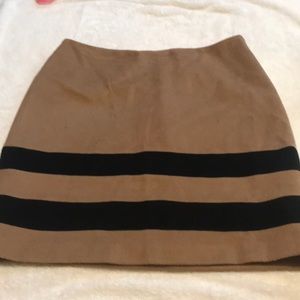 Cream black J. McLaughlin skirt